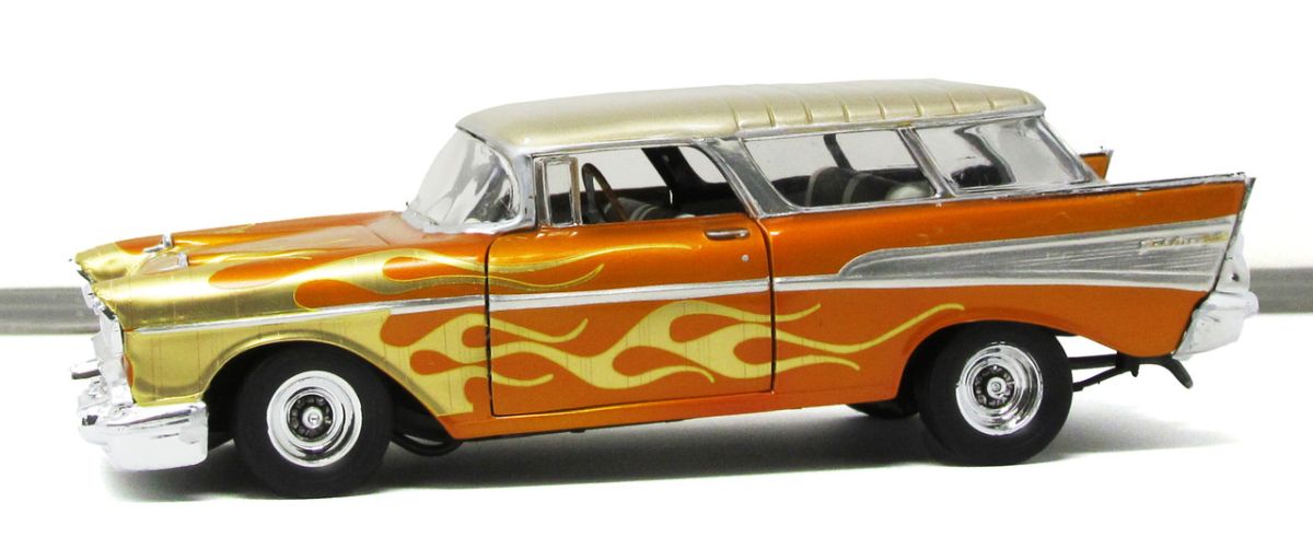 1/25 1957 Chevy Nomad Belair Model