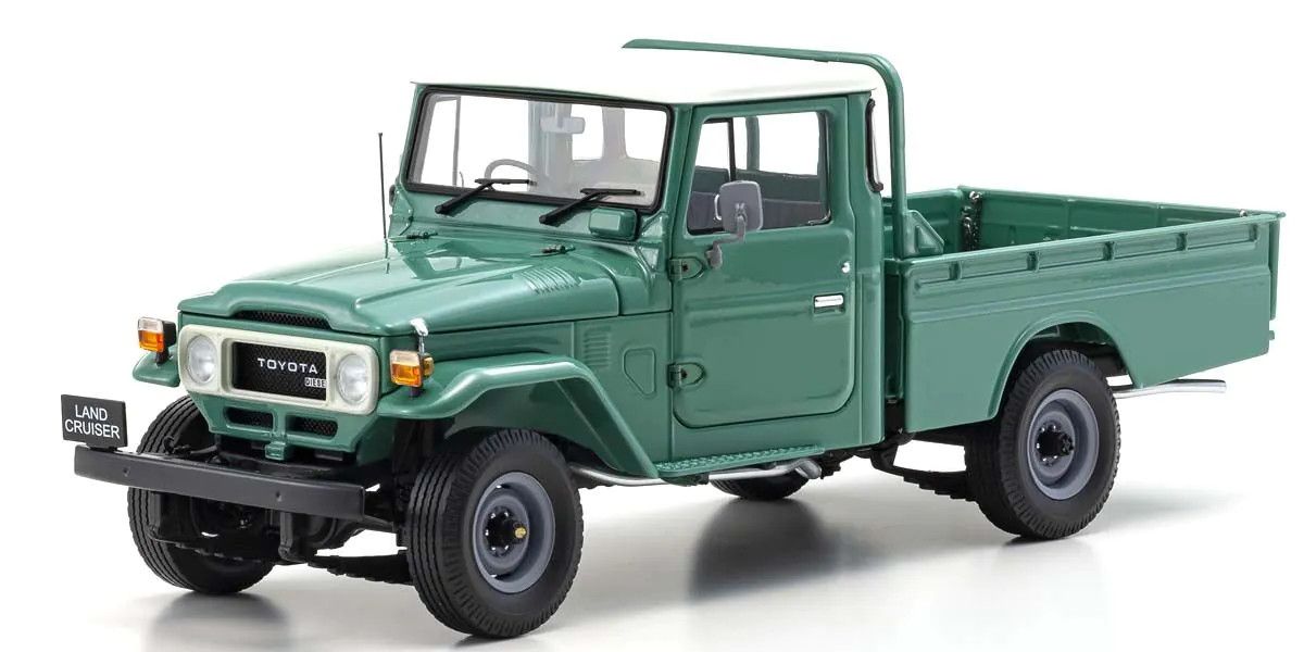 1/18 Scale Toyota Land Cruiser 40 Pickup Fashion Green Model