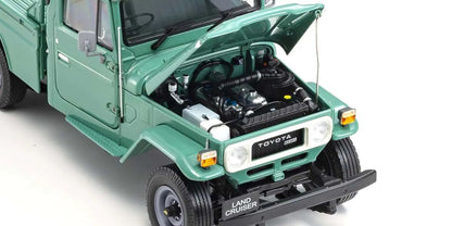 1/18 Scale Toyota Land Cruiser 40 Pickup Fashion Green Model