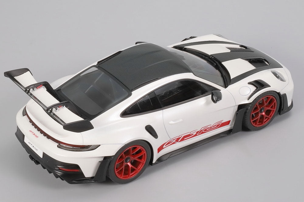 1/24 Porsche 911 GT3 RS (992) Plastic Model