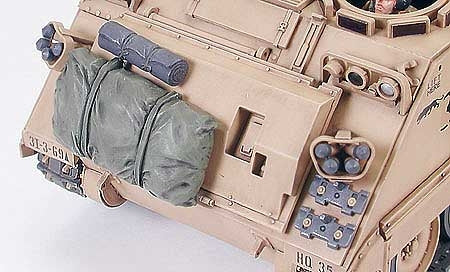 1/35 M113A2 Armored Person Carrier, Desert Version