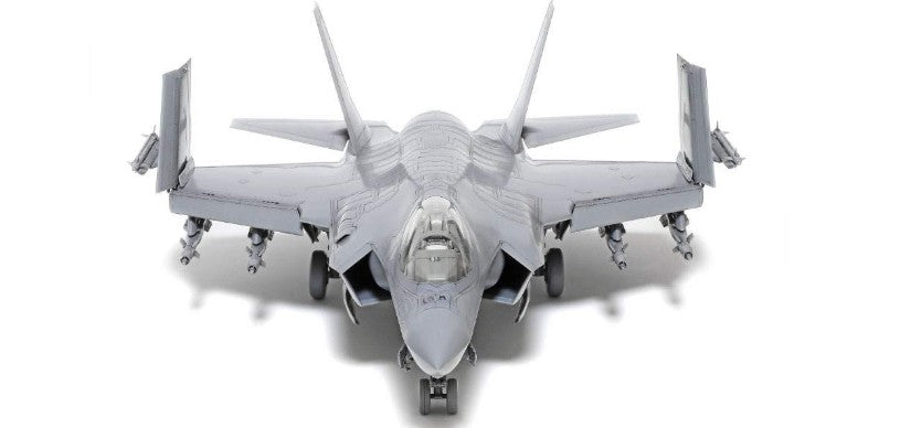 1/48 Lockheed Martin F-35 C Lightning II Plastic Model Kit